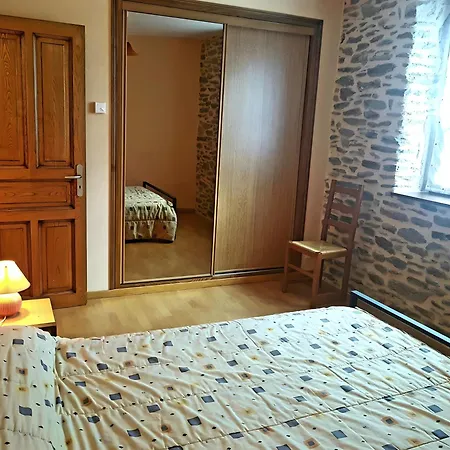 בית נופש -village D'exception Belcastel (Aveyron)