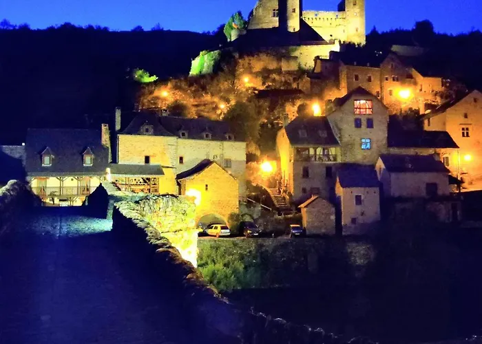 펜션 -village D'exception Belcastel (Aveyron)